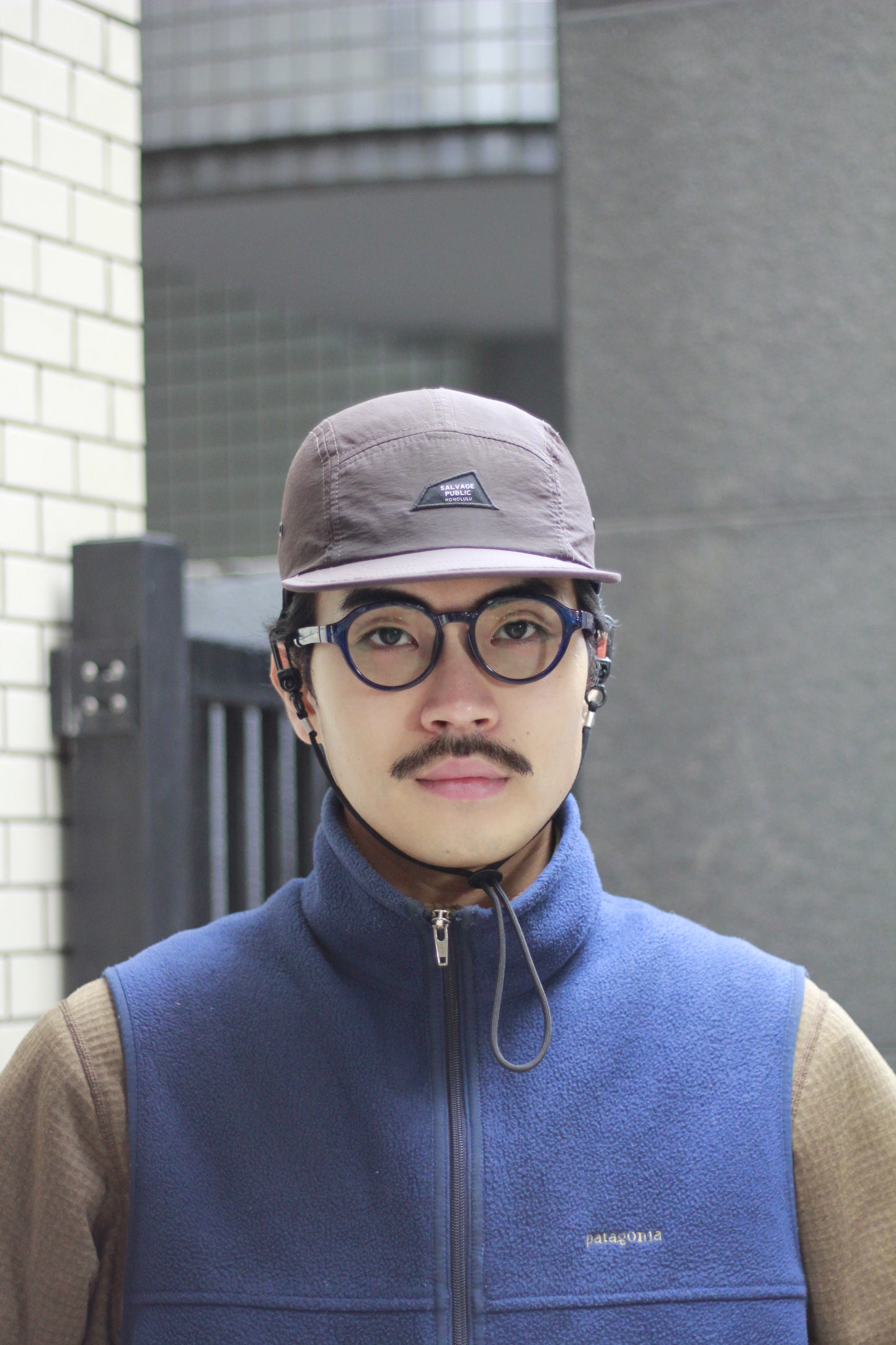 POLOLEI(Indigo/Photochromic Grey lenses)