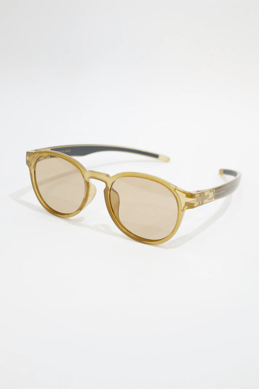 MAKALOA（Tan with Polarised Photochromic Brown lenses）