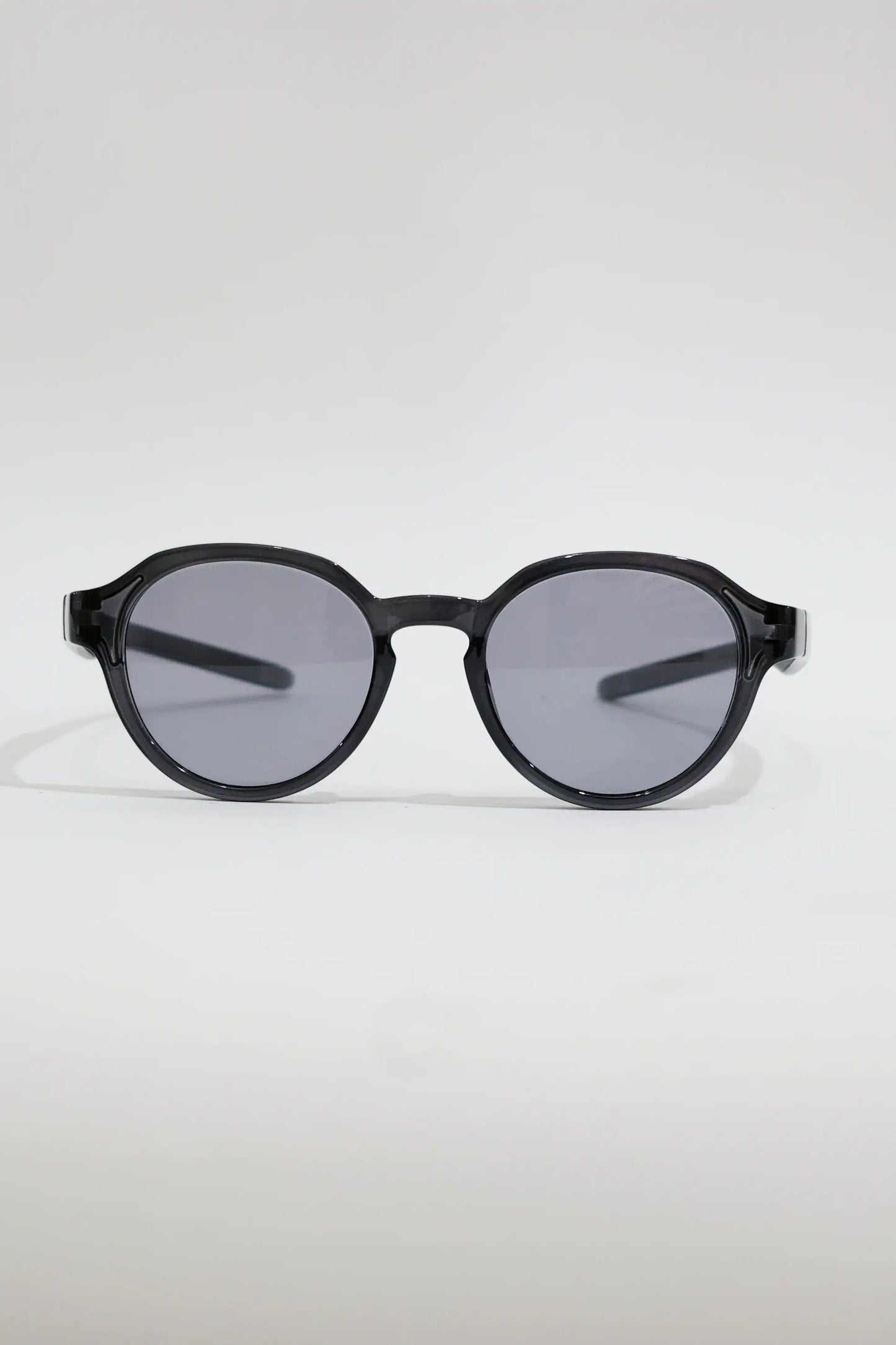 POLOLEI（Black with Polarised Photochromic Grey lenses）