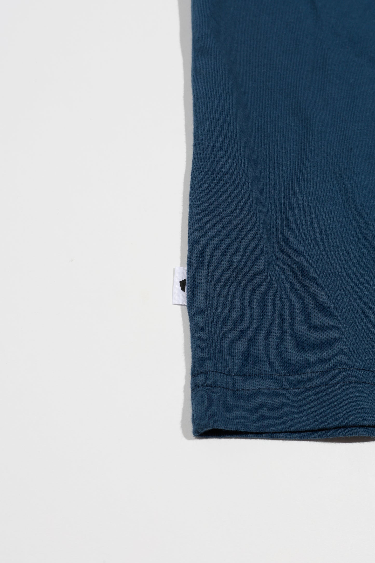 Standard S/S Tee(Logo Outline)
