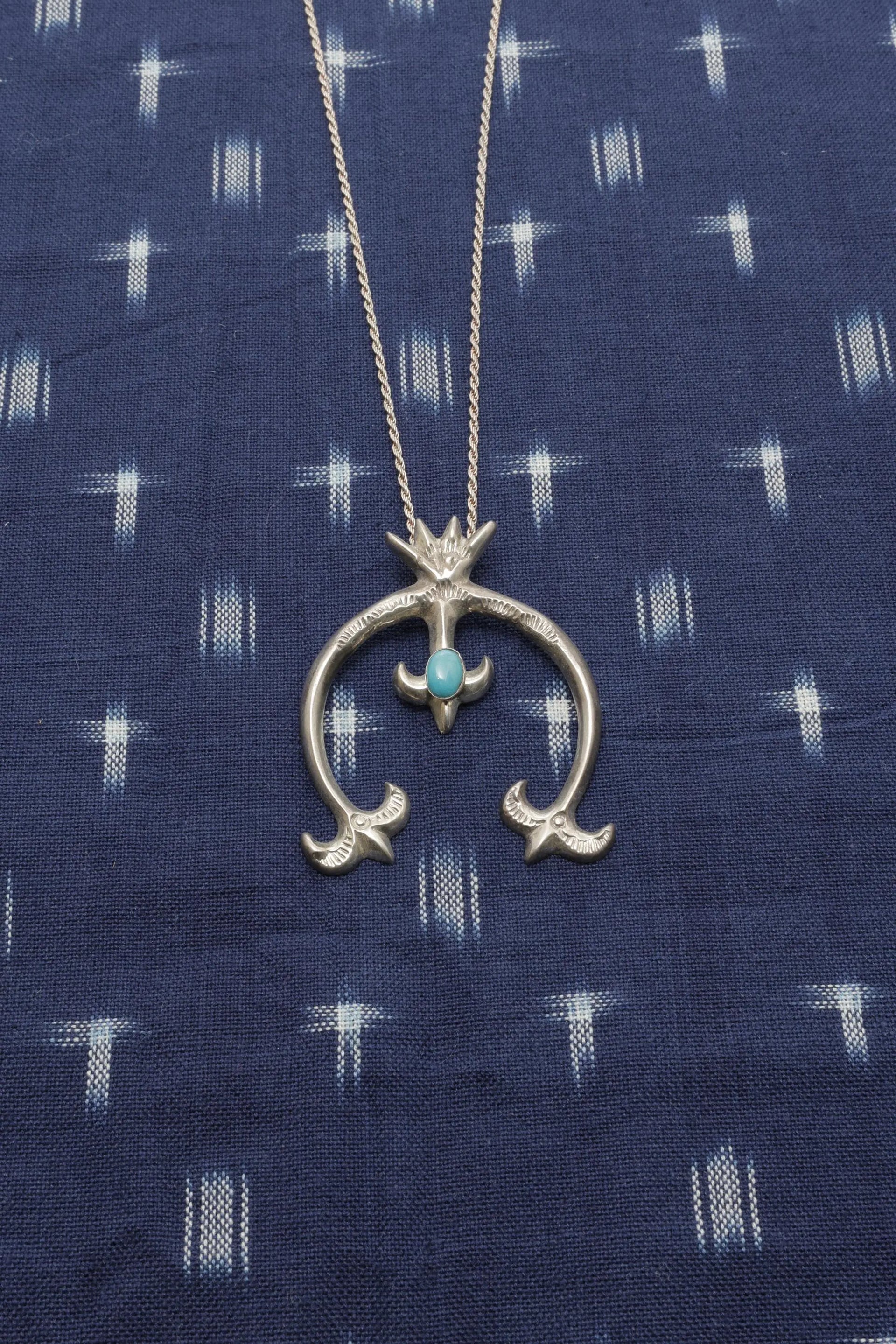 FRANCIS BEGAYナバホ族インディアンジュエリー Francis Begay／Naja pendant top 