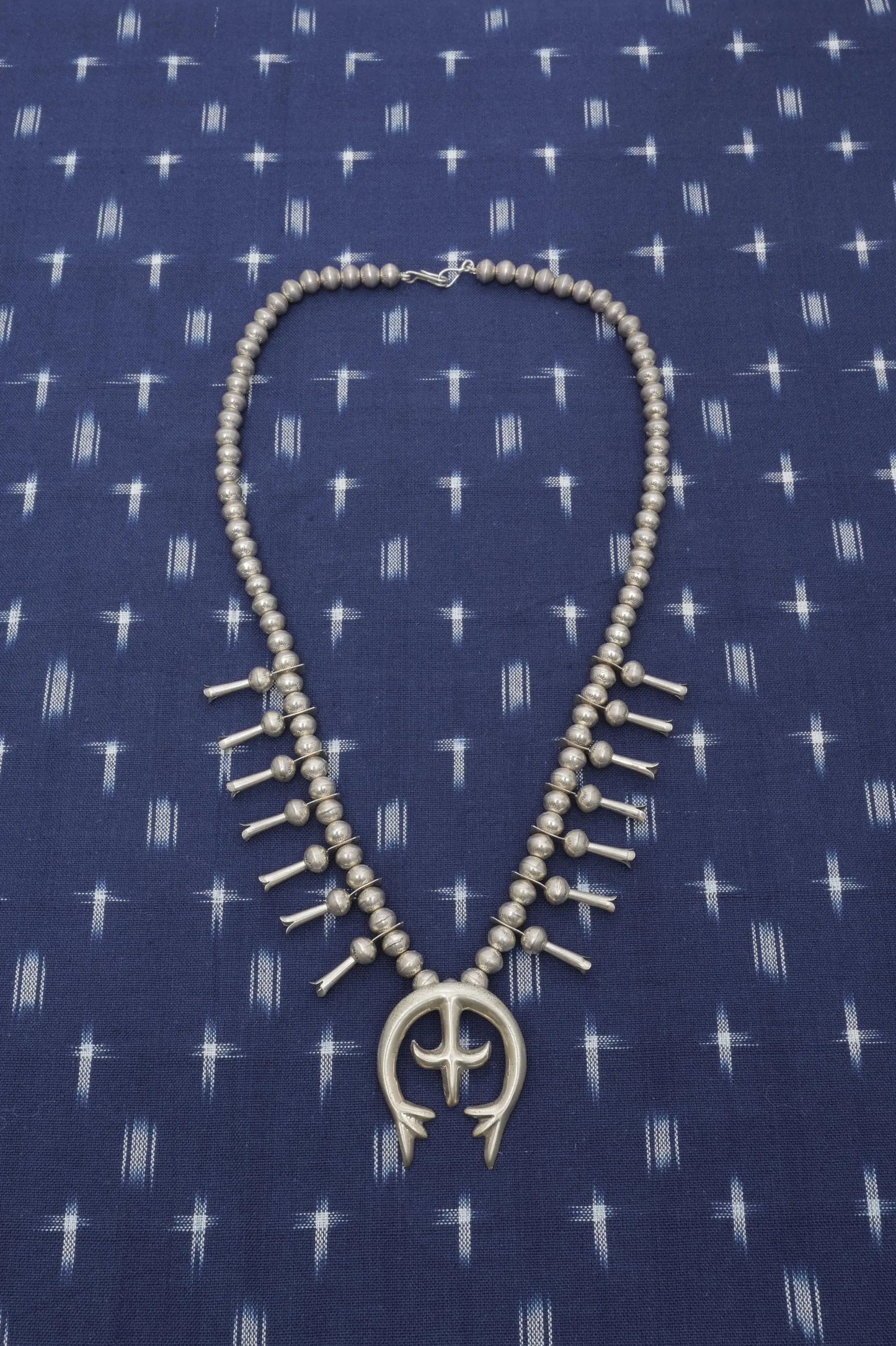 Indian jewellery Shirley Jhonson Naja necklace