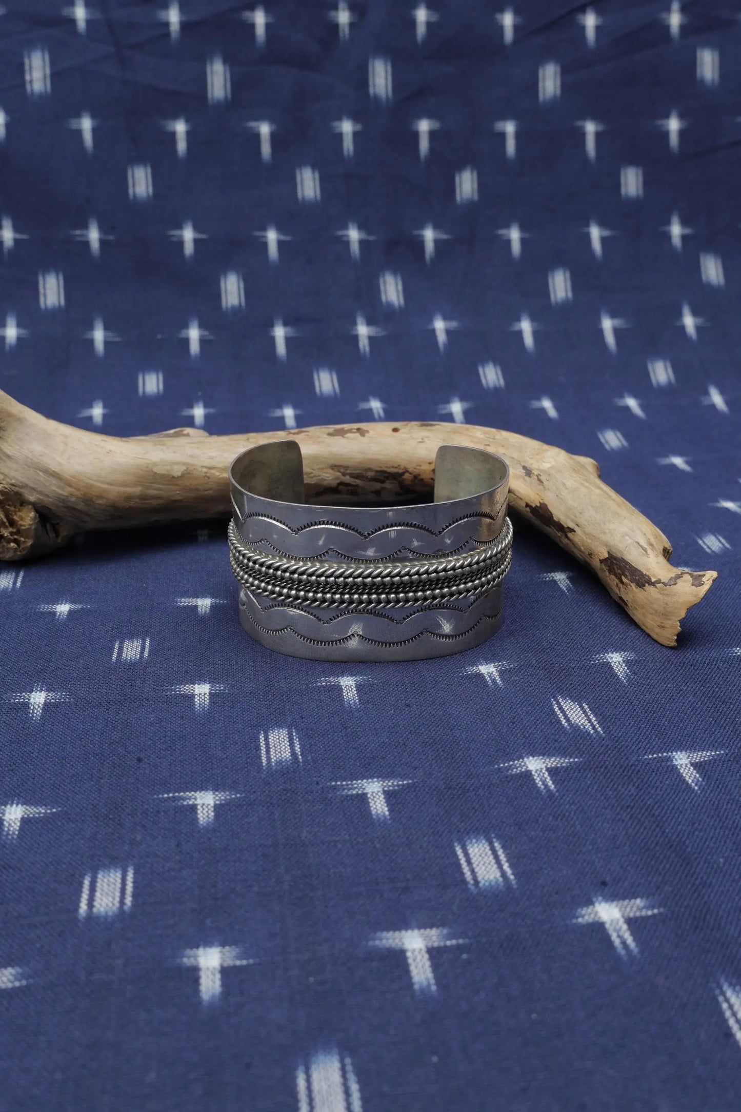 Indian jewellery Manuel Tahe bangle