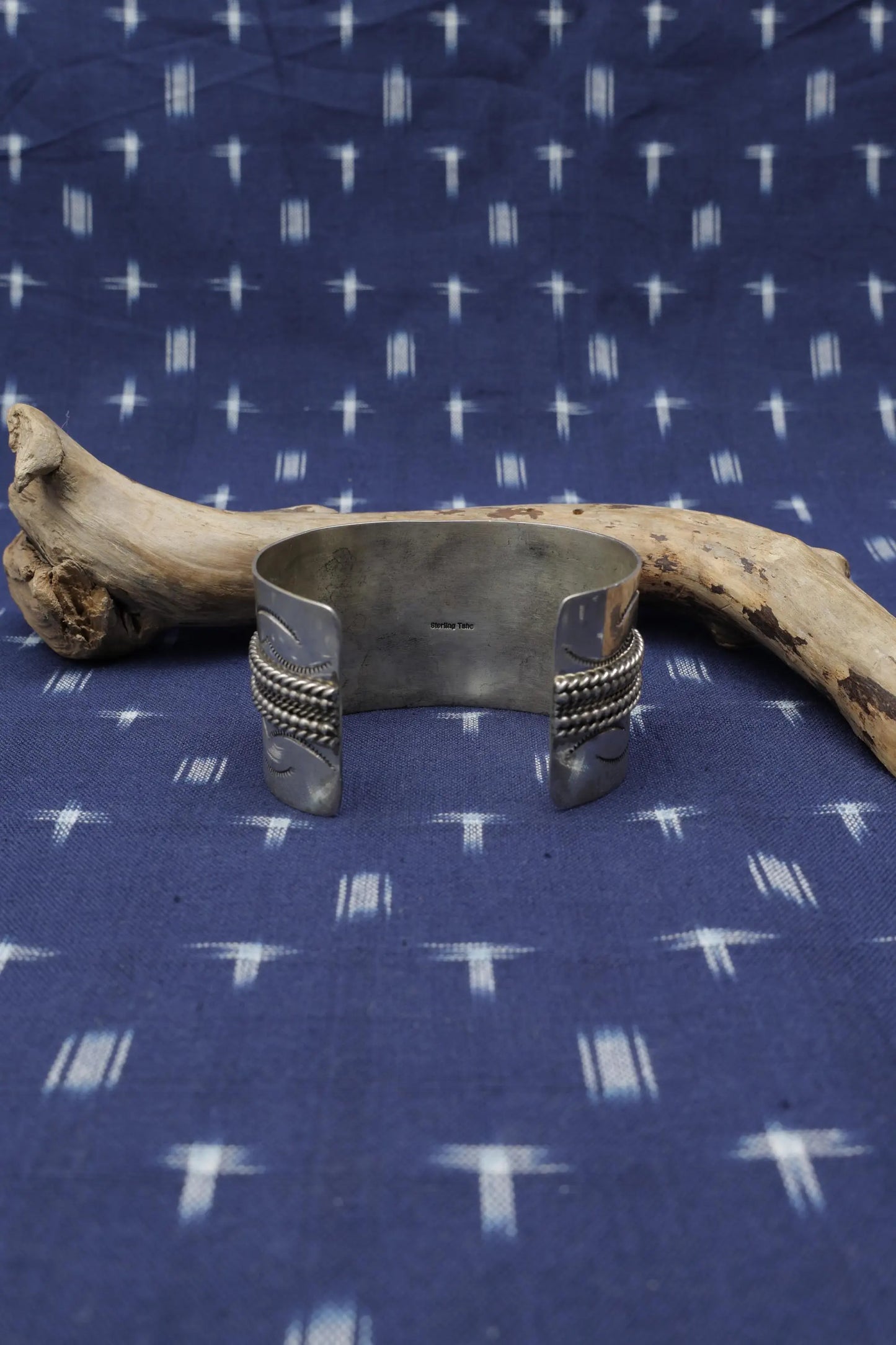 Indian jewellery Manuel Tahe bangle