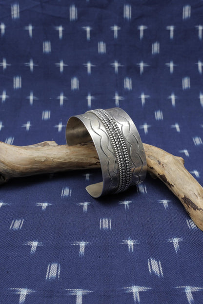 Indian jewellery Manuel Tahe bangle