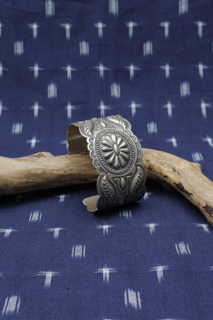 Indian jewellery Jeannie Blackgoat bangle