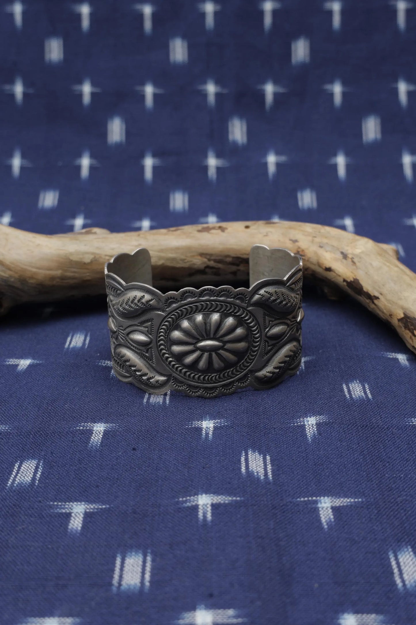 Indian jewellery Jeannie Blackgoat bangle