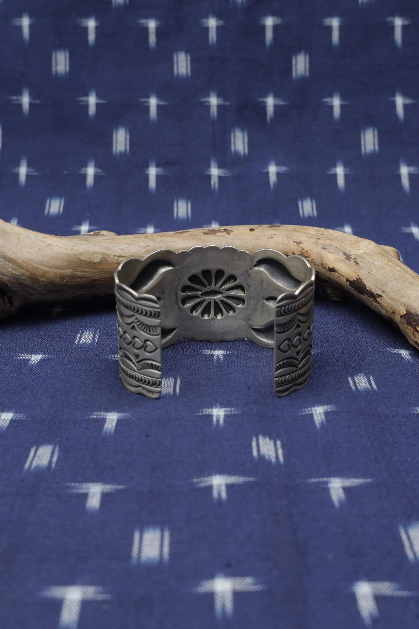 Indian jewellery Jeannie Blackgoat bangle