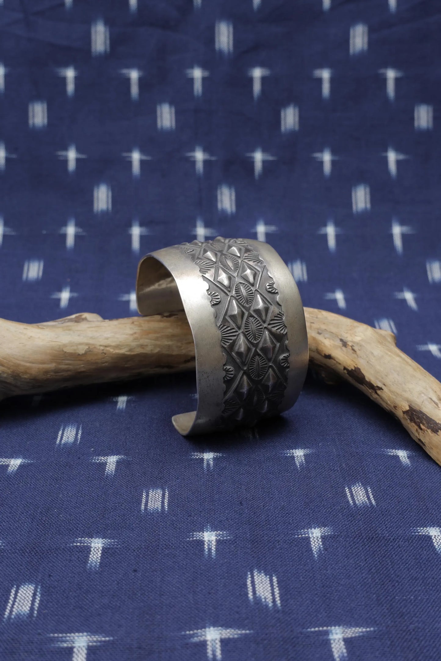 Indian jewellery Nora Tahe bangle