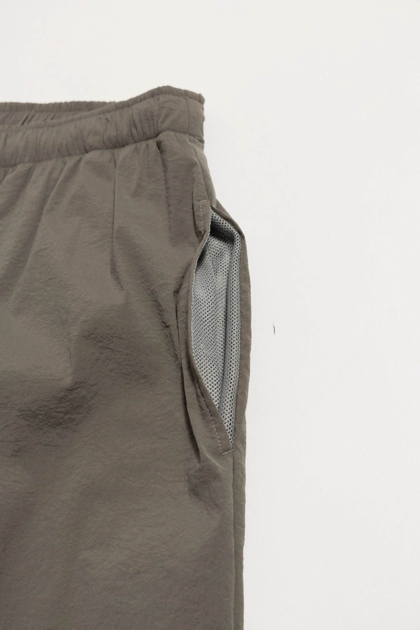 Pepa Nylon Easy Pants